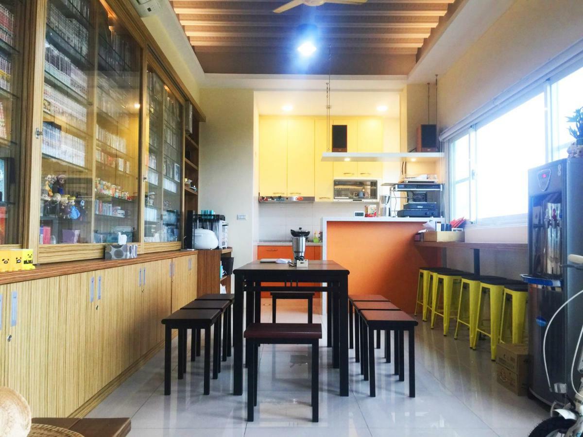 Mr. Sloth & Mrs. Cat B&B Taitung Exterior photo